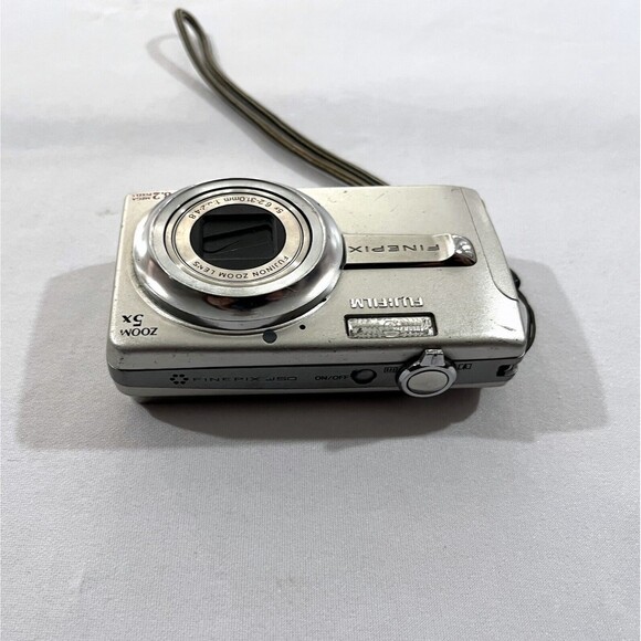 Fujifilm FinePix J50 8.2MP Compact Digital Camera Silver Untested No Battery - Picture 3 of 9